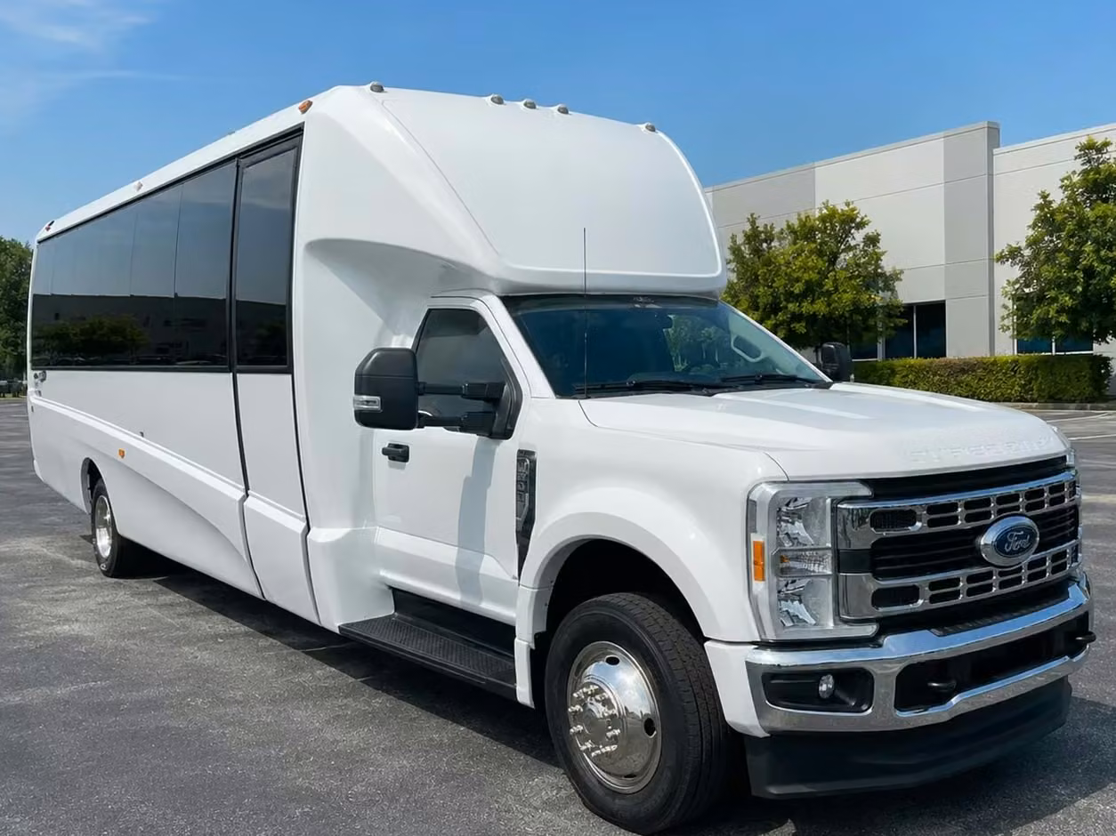 crown point 25 passenger minibus rental