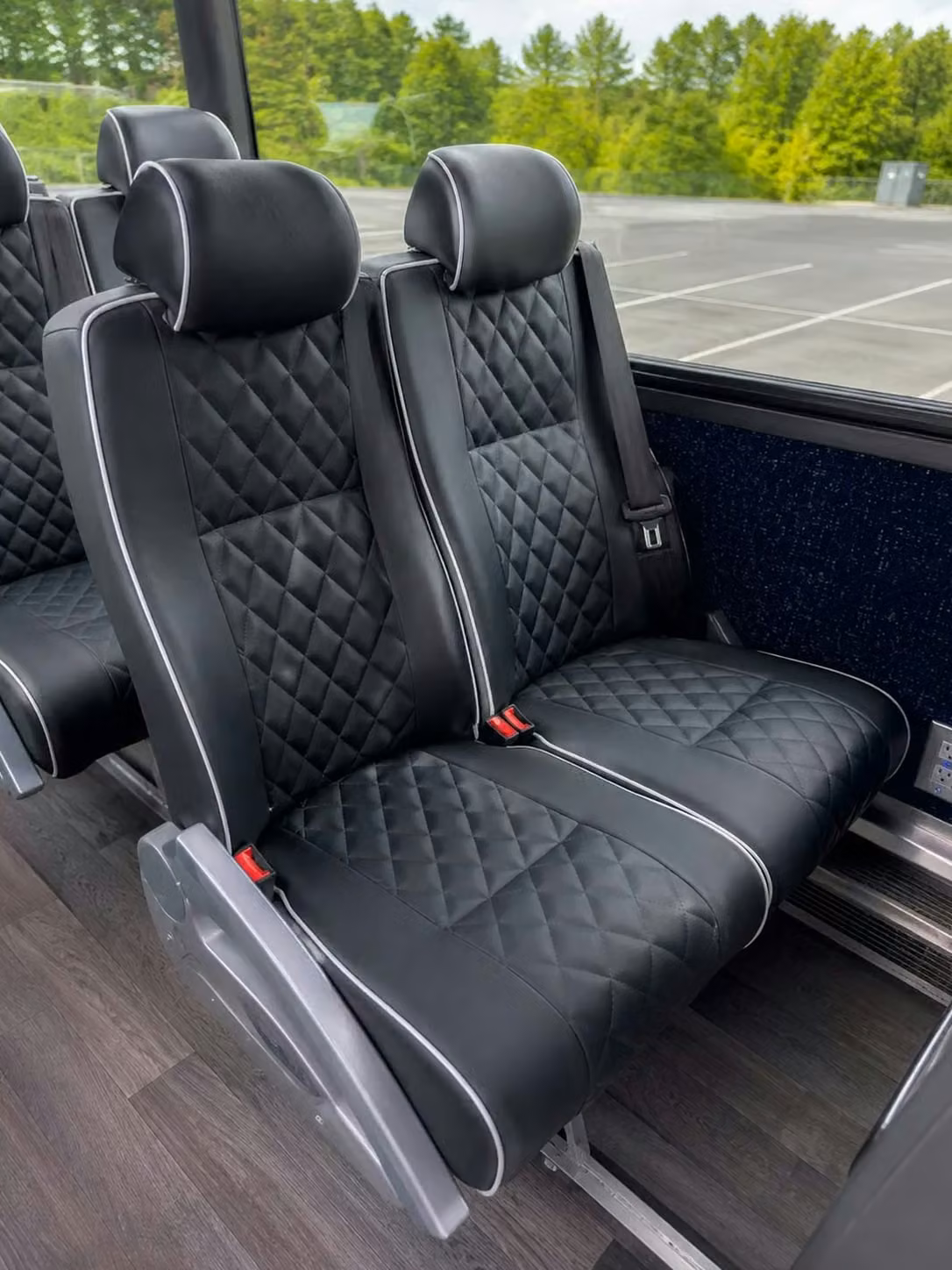 crown point charter bus reclining seats