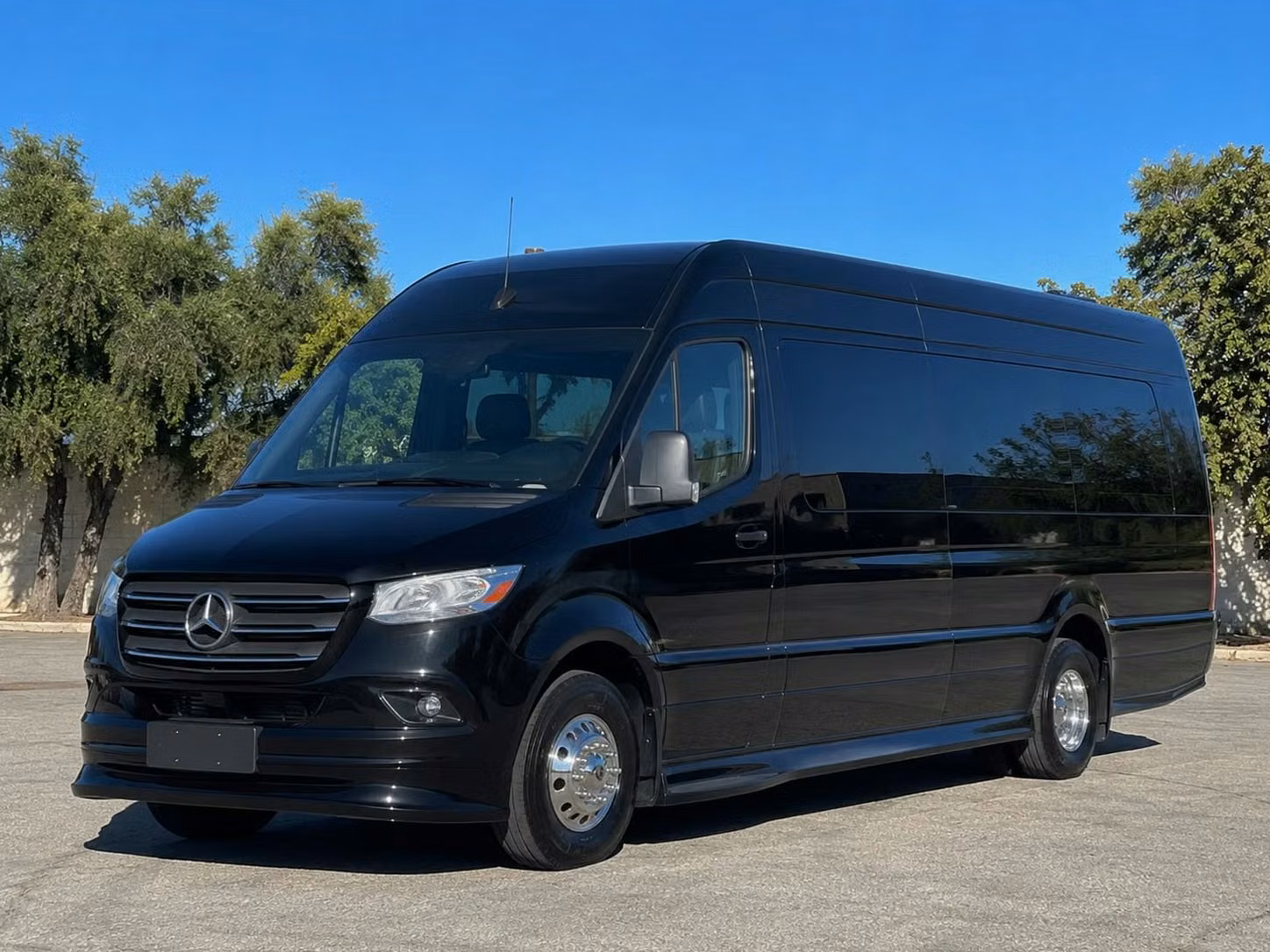 crown point charter buses minibuses party buses and sprinter vans in crown point